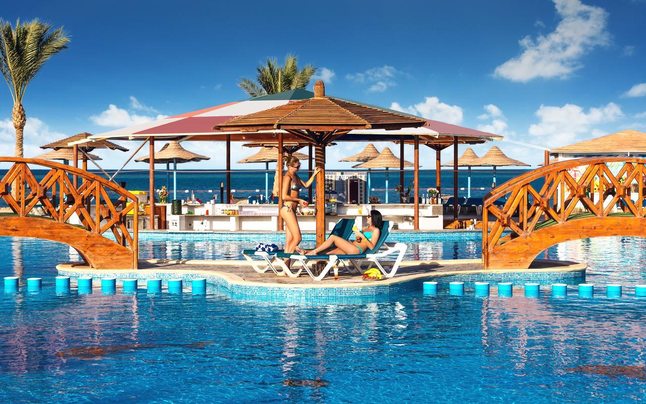 Hawaii Riviera Club Aqua Park - Families And Couples Only Hotel Hurghada Exterior photo